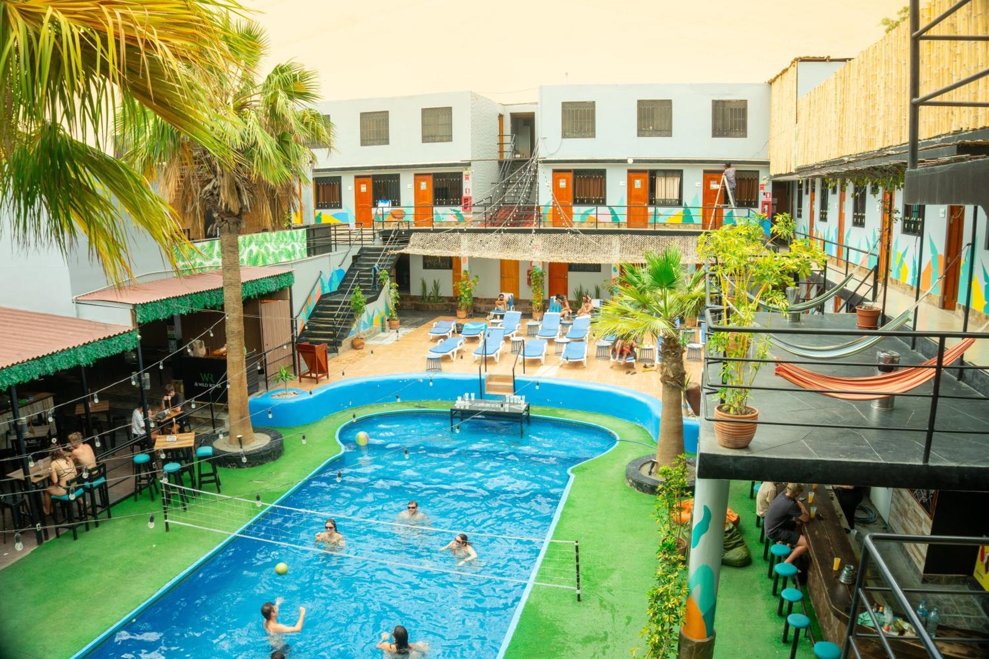 Wild Rover Huacachina Ica Ngoại thất bức ảnh